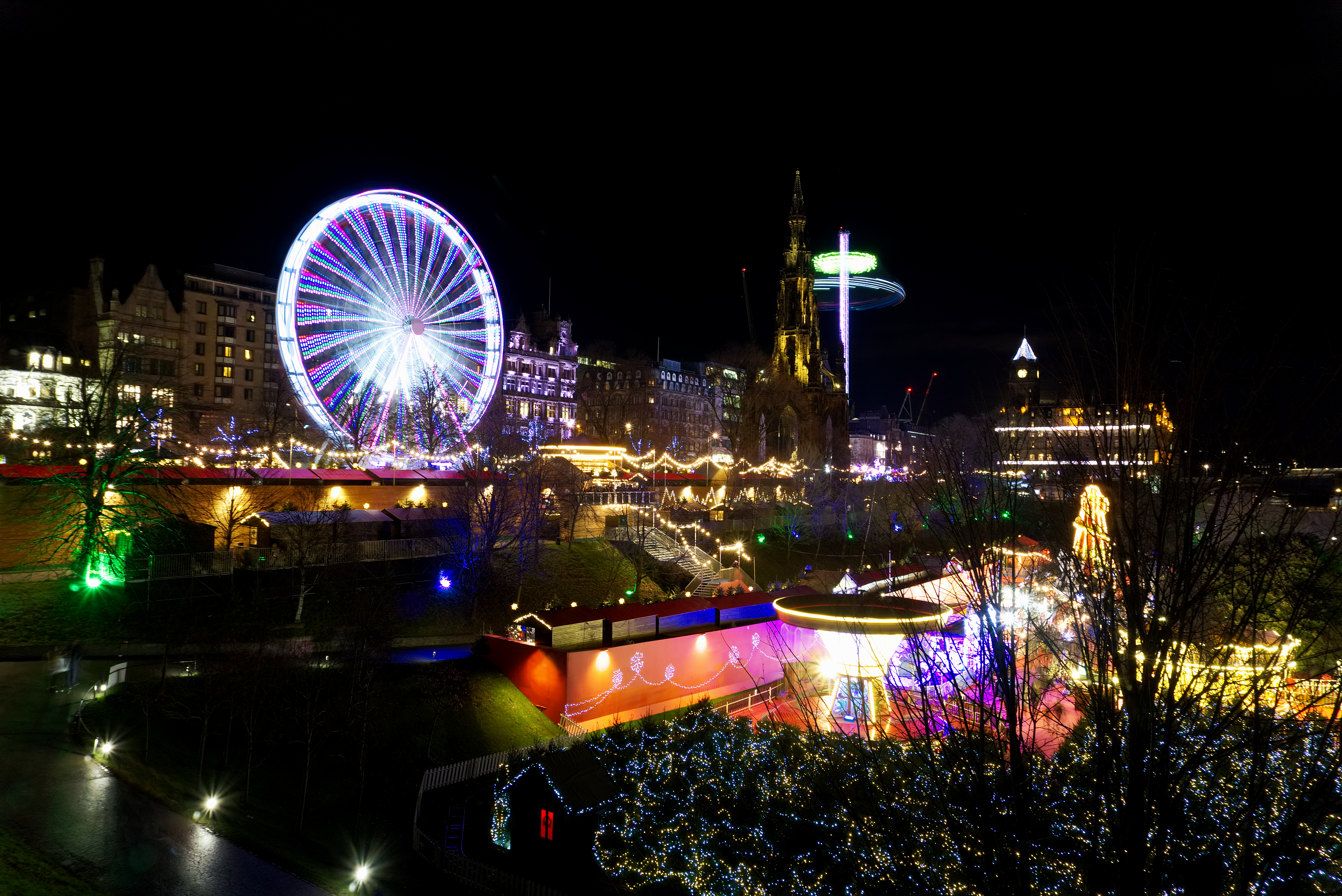 Christmas in Edinburgh…a magical, winter wonderland